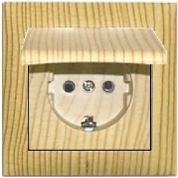 Розетка с заземляющими контактами, со шторками и с крышкой IP40 (сосна) Серия LK60 Экопласт, арт. 863425