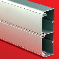 In-liner Aero Алюминиевый кабель-канал 140х50 (с 2 крышками), серый металлик RAL 9006 DKC / ДКС арт. 01499