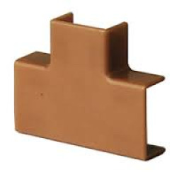 00525В IM W0 (RAL 9010) Тройник для короба 22x10 DKC / ДКС цвет светло-коричневый