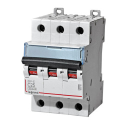 LEGRAND 407861 Автоматический выключатель, серия DX3, С25A, 10кА, 3-полюсный